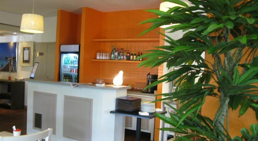 Greet Hotel Massieux Lyon Nord Экстерьер фото