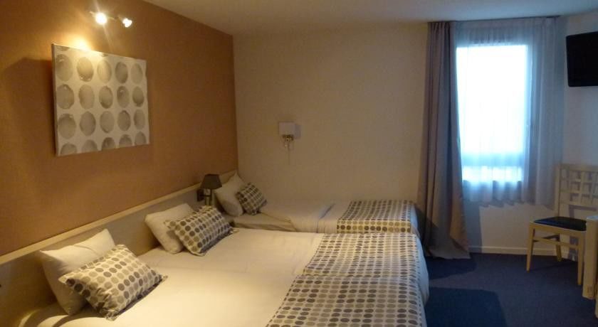 Greet Hotel Massieux Lyon Nord Экстерьер фото