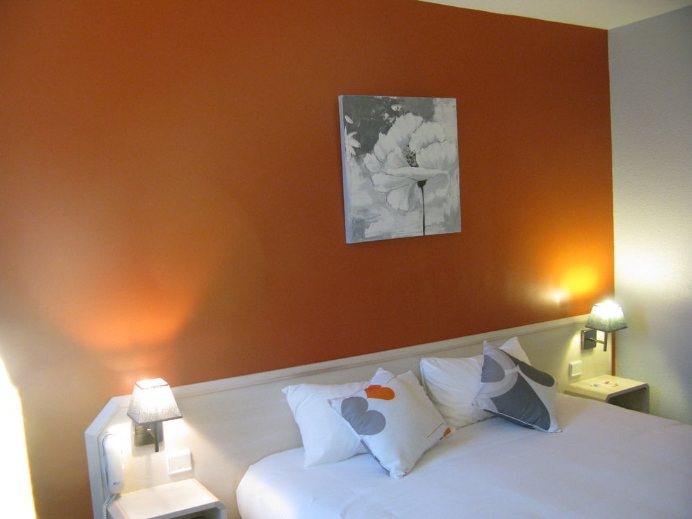 Greet Hotel Massieux Lyon Nord Экстерьер фото